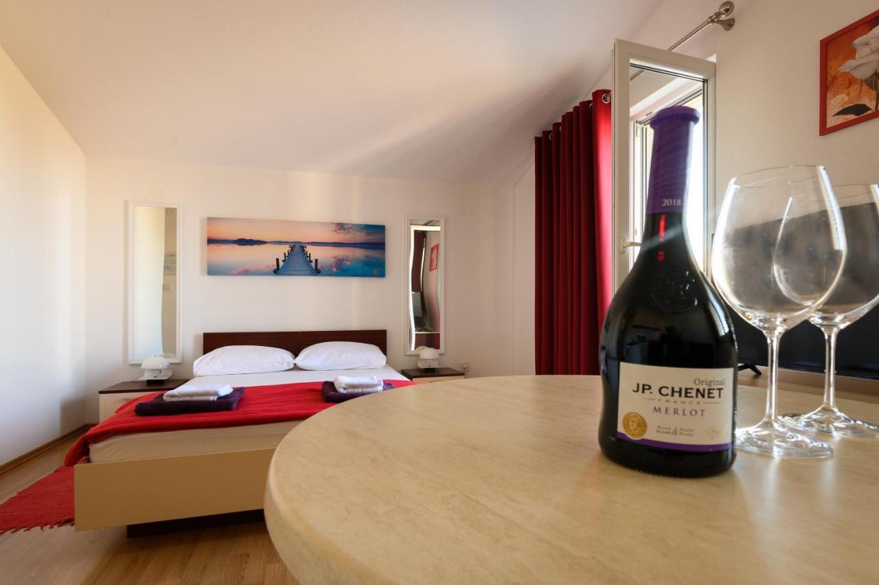 Apartments Blatancic Vodice Zewnętrze zdjęcie